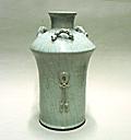 青磁マサイ文花瓶